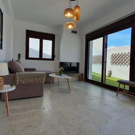 Momo's House Nikiti (Sithonia)